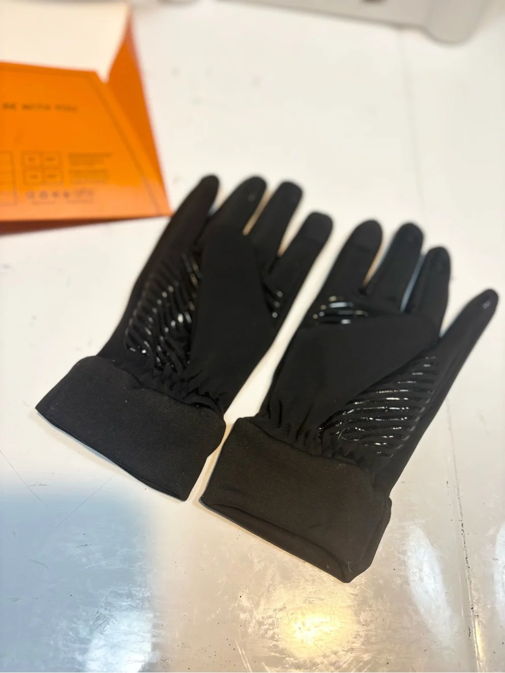 Simdri winter gloves touchscreen compatibility anti-slip silicone pads kids